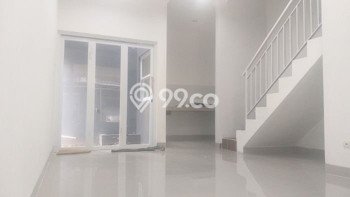 Jual Rumah Favorit Siap Huni LB 120m2 di Ciracas, Jakarta Timur Jual Rumah Favorit Siap Huni LB 120m2 di Ciracas, Jakarta Timur