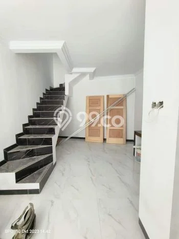 Rumah Modern Cantik 3 Kamar Bisa Langsung Pindah di Ciracas Rumah Modern Cantik 3 Kamar Bisa Langsung Pindah di Ciracas