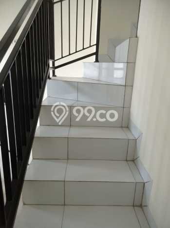 Rumah Strategis Modern Lb 40m2 di Ciracas, Jakarta Timur Rumah Strategis Modern Lb 40m2 di Ciracas, Jakarta Timur