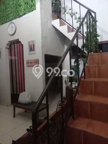 For Sale Rumah 4 Kamar Lokasi Ideal Nyaman dan Strategis di Ciracas For Sale Rumah 4 Kamar Lokasi Ideal Nyaman dan Strategis di Ciracas