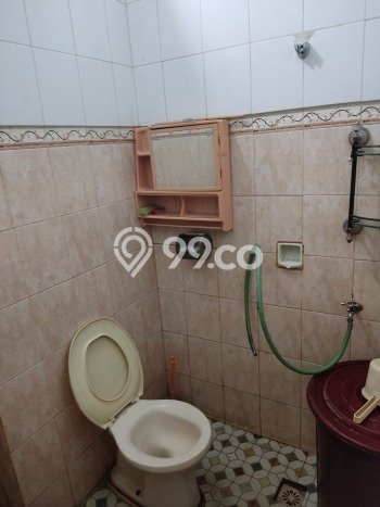 Rumah Modern Minimalis 4 Kamar Bisa Langsung Pindah di Ciracas Rumah Modern Minimalis 4 Kamar Bisa Langsung Pindah di Ciracas