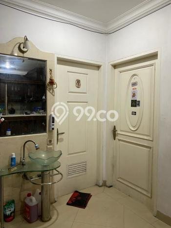 Rumah Elit Modern Tanpa Renovasi di Taman Palem Jakarta Barat Rumah Elit Modern Tanpa Renovasi di Taman Palem Jakarta Barat