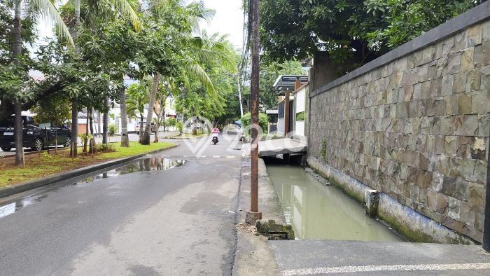 Rumah Minimalis LB/LT 350m2/830m2 Dijual Area Jelambar, Jakarta Barat Rumah Minimalis LB/LT 350m2/830m2 Dijual Area Jelambar, Jakarta Barat