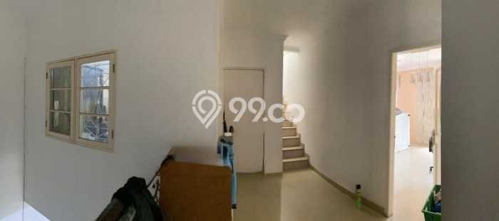 Rumah Elit Modern Tanpa Renovasi di Taman Palem Jakarta Barat Rumah Elit Modern Tanpa Renovasi di Taman Palem Jakarta Barat