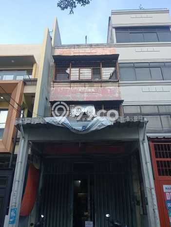 Paling Diincar! Ruko Dijual di Roxy Harga Kompetitif Paling Diincar! Ruko Dijual di Roxy Harga Kompetitif