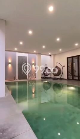 For Sale! Luxury House LT 280m2 Desain Elegan di Sleman For Sale! Luxury House LT 280m2 Desain Elegan di Sleman