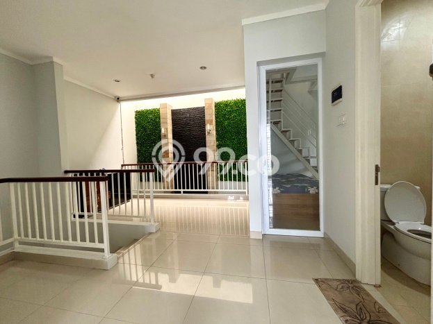 For Sale Hunian Rumah Terawat 4 Kamar di Graha Raya Bintaro, Tangerang Selatan For Sale Hunian Rumah Terawat 4 Kamar di Graha Raya Bintaro, Tangerang Selatan
