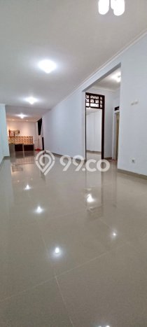 Rumah sewa siap pakai 3 Kamar Tidur di Graha Raya Bintaro, Tangerang Selatan Rumah sewa siap pakai 3 Kamar Tidur di Graha Raya Bintaro, Tangerang Selatan