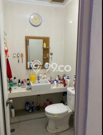 Jual Rumah Favorit Siap Huni LB 275m2 di Karawaci, Tangerang Jual Rumah Favorit Siap Huni LB 275m2 di Karawaci, Tangerang