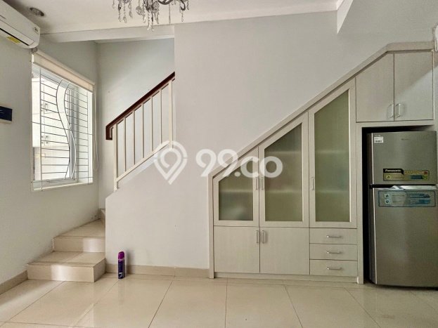 For Sale Hunian Rumah Terawat 4 Kamar di Graha Raya Bintaro, Tangerang Selatan For Sale Hunian Rumah Terawat 4 Kamar di Graha Raya Bintaro, Tangerang Selatan