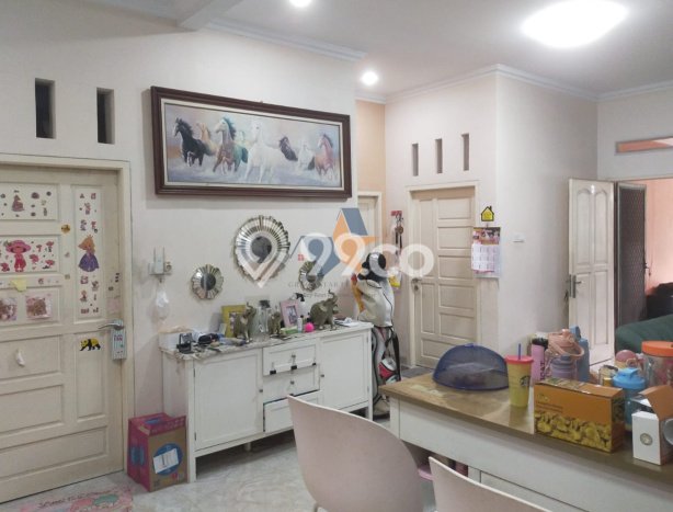 Rumah Luas Asri 3 KT Siap Huni di Graha Raya Bintaro Tangerang Selatan Rumah Luas Asri 3 KT Siap Huni di Graha Raya Bintaro Tangerang Selatan
