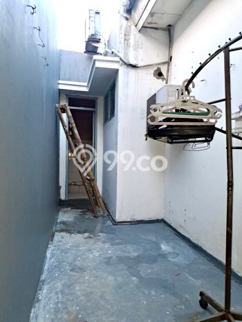 Rumah sewa siap pakai 5 KT di BSD Delatinos, Tangerang Rumah sewa siap pakai 5 KT di BSD Delatinos, Tangerang