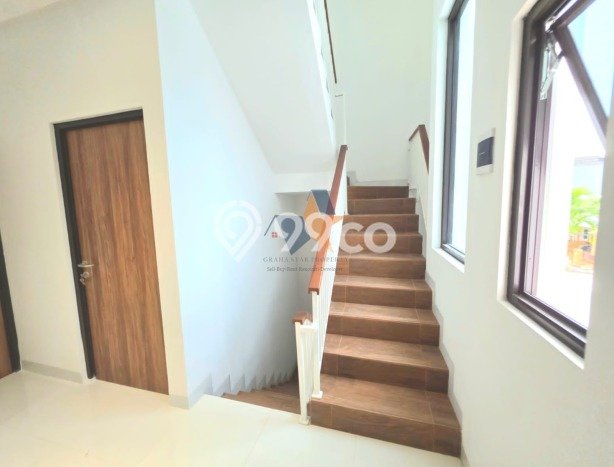 Dijual Rumah 4 Kamar Lokasi Strategis Bagus dan Strategis di Serpong Utara Dijual Rumah 4 Kamar Lokasi Strategis Bagus dan Strategis di Serpong Utara