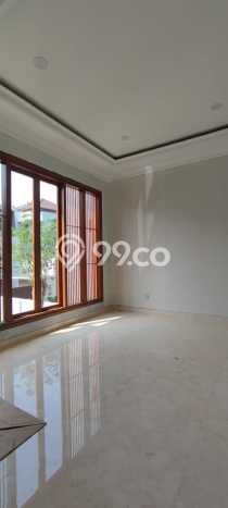 Rumah Luxury Modern Siap Huni di Kemang Jakarta Selatan Rumah Luxury Modern Siap Huni di Kemang Jakarta Selatan