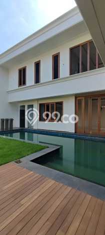 Rumah Luxury Modern Siap Huni di Kemang Jakarta Selatan Rumah Luxury Modern Siap Huni di Kemang Jakarta Selatan