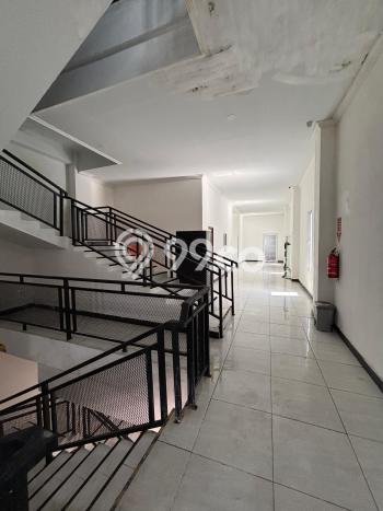 Area Ramai! Ruko Dijual di Pontianak Barat untuk Bisnis Luas Bangunan 432m2 Area Ramai! Ruko Dijual di Pontianak Barat untuk Bisnis Luas Bangunan 432m2