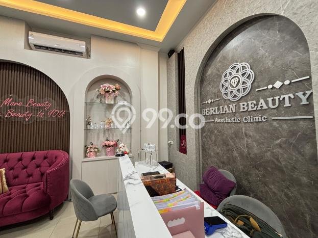 Area Ramai! Ruko Dijual di Pontianak Barat untuk Bisnis Luas Bangunan 432m2 Area Ramai! Ruko Dijual di Pontianak Barat untuk Bisnis Luas Bangunan 432m2