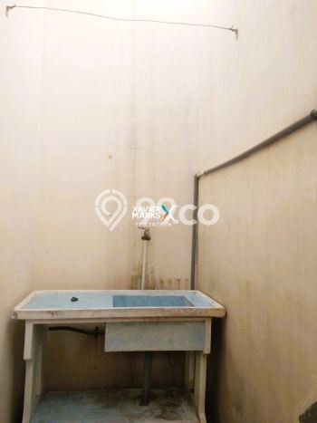 Ruko Bagus Dijual LB 108m2 Lokasi Strategis Surabaya Area Cocok untuk Berbisnis Ruko Bagus Dijual LB 108m2 Lokasi Strategis Surabaya Area Cocok untuk Berbisnis