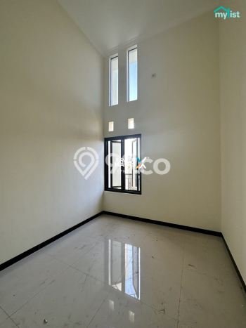 Ruko Dijual di Prime Area Surabaya Luas 120m2 Ruko Dijual di Prime Area Surabaya Luas 120m2