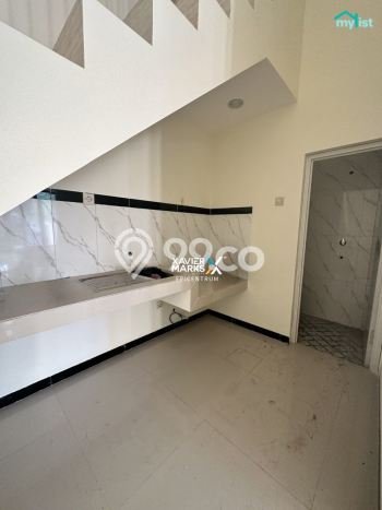 Ruko Dijual di Prime Area Surabaya Luas 120m2 Ruko Dijual di Prime Area Surabaya Luas 120m2