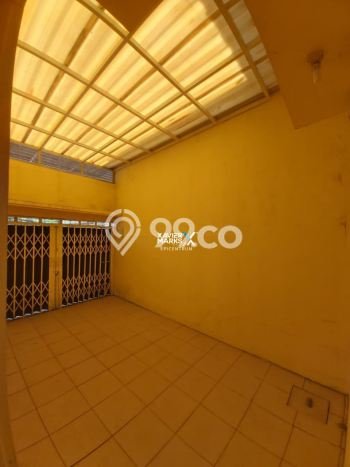 Rumah Disewakan Surabaya LT 210m2 LB 165m2 Kawasan Gununganyar Rumah Disewakan Surabaya LT 210m2 LB 165m2 Kawasan Gununganyar