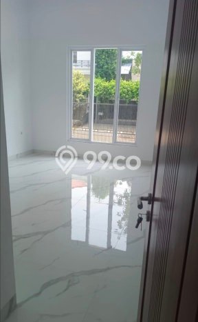 Jarang Ada! Rumah Sewa 4 Kamar Bagus Siap Huni Pantai Indah Kapuk Jarang Ada! Rumah Sewa 4 Kamar Bagus Siap Huni Pantai Indah Kapuk