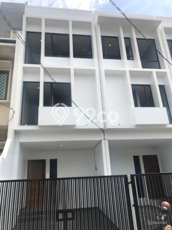 Rumah Luxury Modern Siap Huni di Muara Karang Jakarta Utara Rumah Luxury Modern Siap Huni di Muara Karang Jakarta Utara