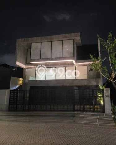Rumah Elit Modern Tanpa Renovasi di Pantai Indah Kapuk Jakarta Utara Rumah Elit Modern Tanpa Renovasi di Pantai Indah Kapuk Jakarta Utara