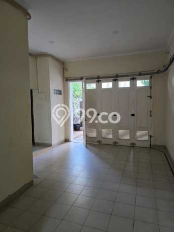 Jarang Ada! Rumah Sewa 4 Kamar Nyaman Siap Huni Pantai Indah Kapuk Jarang Ada! Rumah Sewa 4 Kamar Nyaman Siap Huni Pantai Indah Kapuk