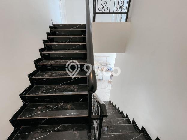 Dijual Rumah Luas Megah Dengan View Eksklusif di Pantai Indah Kapuk, Jakarta Utara Dijual Rumah Luas Megah Dengan View Eksklusif di Pantai Indah Kapuk, Jakarta Utara