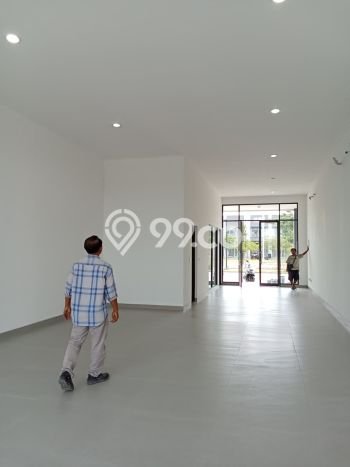 Ruko Dijual di Jakarta Utara LT 126m2 & LB 450m2 Lokasi Terbaik! Ruko Dijual di Jakarta Utara LT 126m2 & LB 450m2 Lokasi Terbaik!