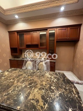 Dijual Rumah Mewah Megah Dengan View Eksklusif di Pantai Indah Kapuk, Jakarta Utara Dijual Rumah Mewah Megah Dengan View Eksklusif di Pantai Indah Kapuk, Jakarta Utara