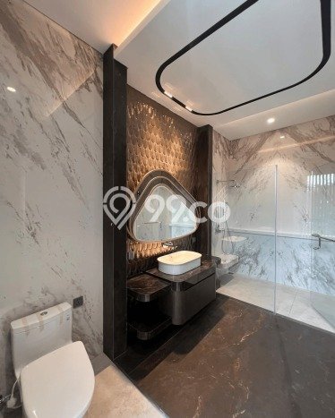 Rumah Luxury Modern Tanpa Renovasi di Pantai Indah Kapuk Jakarta Utara Rumah Luxury Modern Tanpa Renovasi di Pantai Indah Kapuk Jakarta Utara