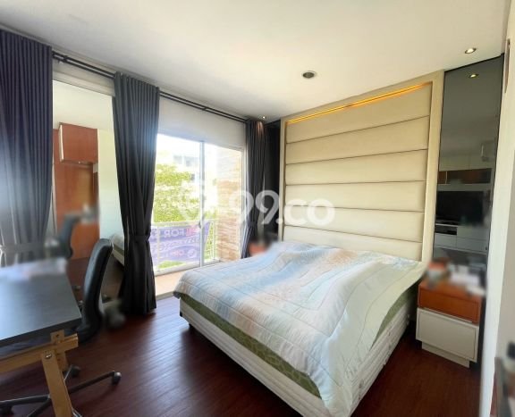 Jual Rumah Luas Elegan Dengan View Eksklusif di Pantai Indah Kapuk, Jakarta Utara Jual Rumah Luas Elegan Dengan View Eksklusif di Pantai Indah Kapuk, Jakarta Utara