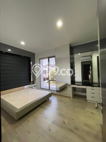 Jual Rumah Mewah Megah Dengan View Cantik di Pantai Indah Kapuk, Jakarta Utara Jual Rumah Mewah Megah Dengan View Cantik di Pantai Indah Kapuk, Jakarta Utara