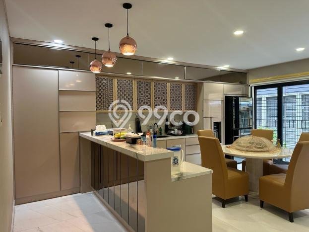 Rumah Elit LB 450m2 Siap Pakai Desain Elegan di Pantai Indah Kapuk, Jakarta Utara Rumah Elit LB 450m2 Siap Pakai Desain Elegan di Pantai Indah Kapuk, Jakarta Utara