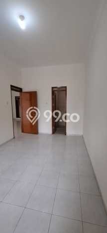 Disewakan! Rumah 3 Kamar Tidur &
2 Kamar Mandi di Taman Holis Indah, Bandung Disewakan! Rumah 3 Kamar Tidur &
2 Kamar Mandi di Taman Holis Indah, Bandung
