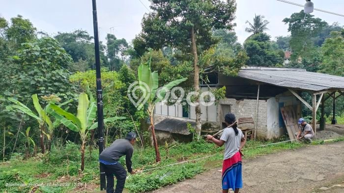 Dijual Tanah di Bojong Purwakarta Luas 1300m2 SHM Dijual Tanah di Bojong Purwakarta Luas 1300m2 SHM