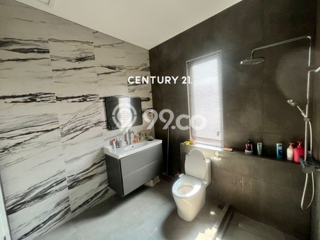 Rumah Elit Modern Siap Huni di Sektor 7-Bintaro Tangerang Selatan Rumah Elit Modern Siap Huni di Sektor 7-Bintaro Tangerang Selatan