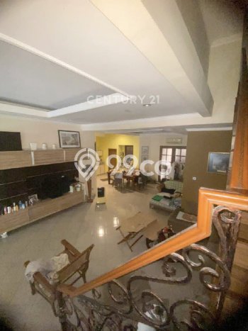 Hunian Mewah Dijual LT 441m2 di Ciputat, Tangerang Selatan Hunian Mewah Dijual LT 441m2 di Ciputat, Tangerang Selatan