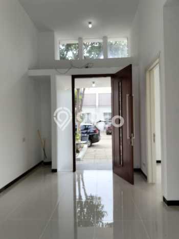 Rumah Modern Minimalis 2 KT Bisa Langsung Pindah di Wiyung Rumah Modern Minimalis 2 KT Bisa Langsung Pindah di Wiyung