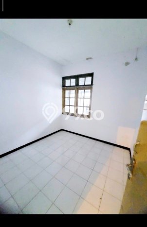 For Sale Hunian Rumah Nyaman 2 KT di Darmo Permai, Surabaya For Sale Hunian Rumah Nyaman 2 KT di Darmo Permai, Surabaya