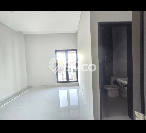 Rumah Luxury Modern Tanpa Renovasi di Citraland Surabaya Rumah Luxury Modern Tanpa Renovasi di Citraland Surabaya