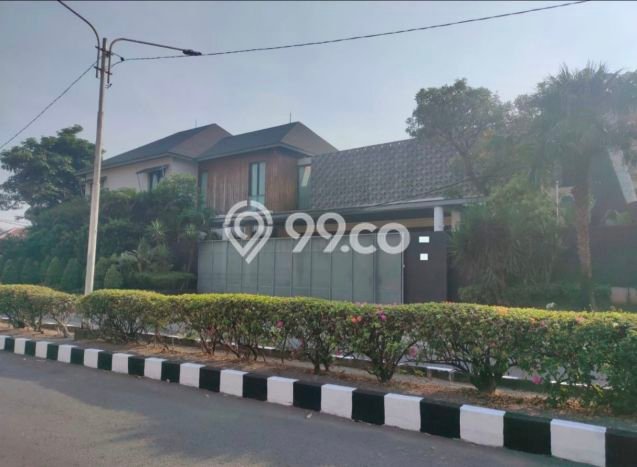 Rumah Luxury Modern Siap Huni di HR Muhammad Surabaya Rumah Luxury Modern Siap Huni di HR Muhammad Surabaya