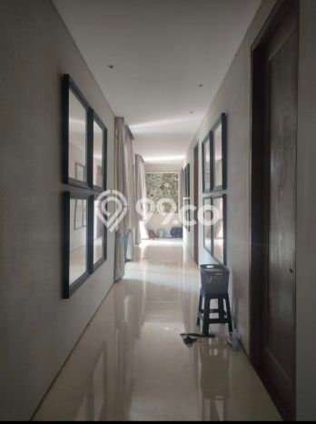 Rumah Luxury Modern Siap Huni di HR Muhammad Surabaya Rumah Luxury Modern Siap Huni di HR Muhammad Surabaya