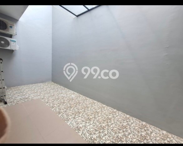 Rumah Elit LB 240m2 Siap Pakai Desain Elegan di Pakuwon CIty, Surabaya Rumah Elit LB 240m2 Siap Pakai Desain Elegan di Pakuwon CIty, Surabaya