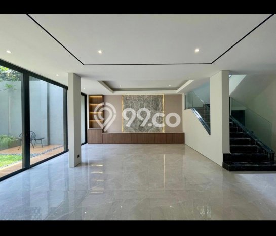 Ready to Use! Premium House LT 288m2 Desain Elegan di Citraland Ready to Use! Premium House LT 288m2 Desain Elegan di Citraland