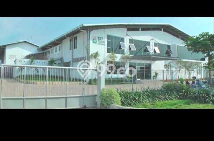 Area Ramai! Pabrik Dijual di Sumberasih untuk Bisnis Luas Bangunan 5000m2 Area Ramai! Pabrik Dijual di Sumberasih untuk Bisnis Luas Bangunan 5000m2
