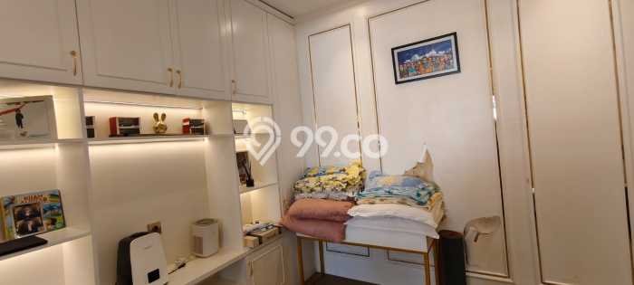Dijual Rumah Luas Elegan Dengan View Eksklusif di Pulomas, Jakarta Timur Dijual Rumah Luas Elegan Dengan View Eksklusif di Pulomas, Jakarta Timur