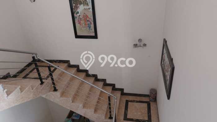 Hunian Mewah LB 750m2 Siap Pakai Desain Elegan di Harapan Indah, Bekasi Hunian Mewah LB 750m2 Siap Pakai Desain Elegan di Harapan Indah, Bekasi